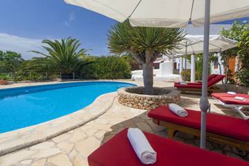 Villa voor 7 Personen in Sant Antoni de Portmany, West-Ibiza, Afbeelding 2