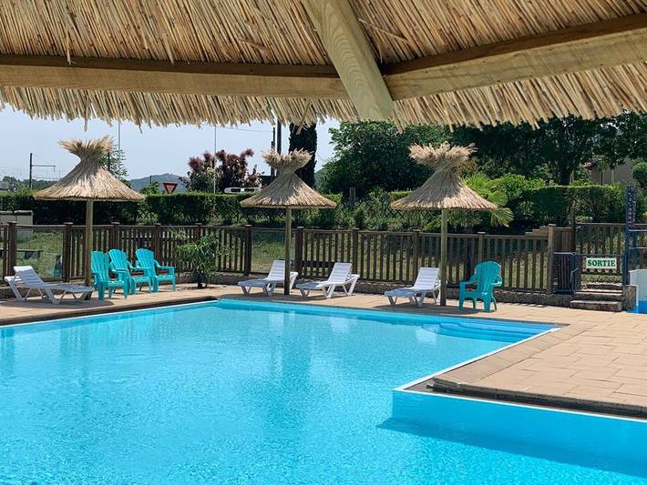 Maison pour 2 personnes, avec bassin pour enfant en Ardèche