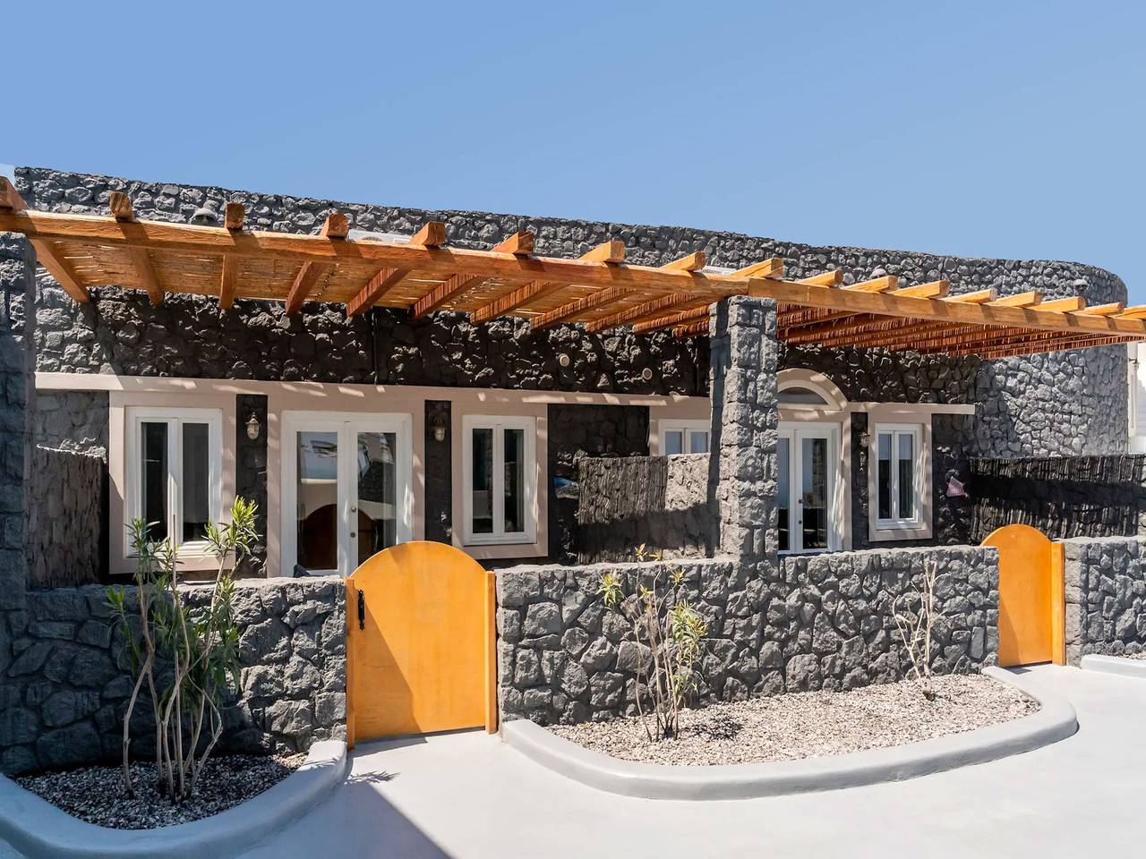 Holiday Rental for 3 People in Imerovigli, Santorini