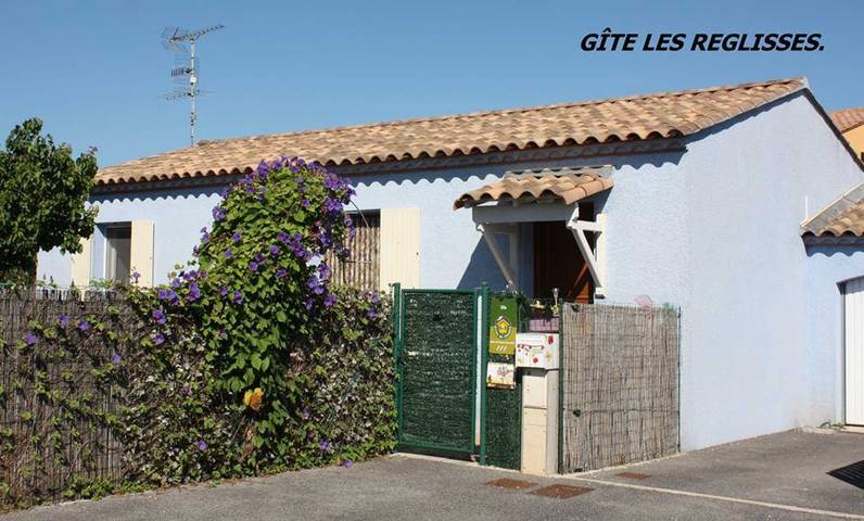 Gîte pour 4 personnes, avec jardin et terrasse dans l' Hérault