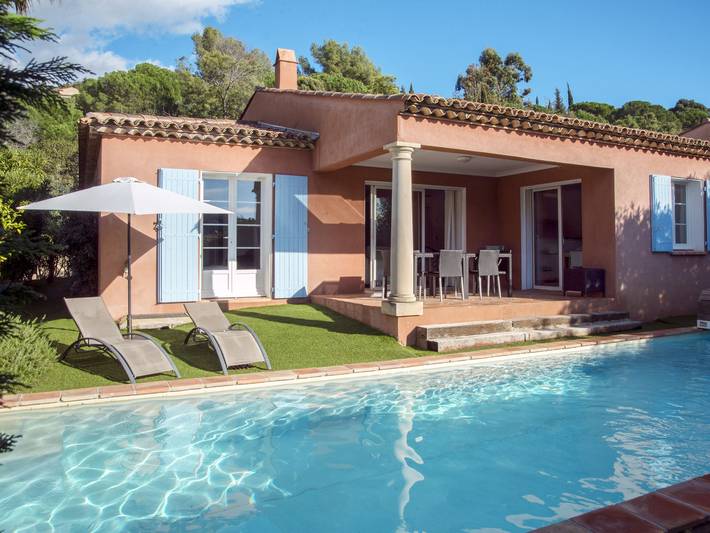 Vakantiehuis voor 8 personen, met tuin, met huisdier in Cavalaire-sur-Mer