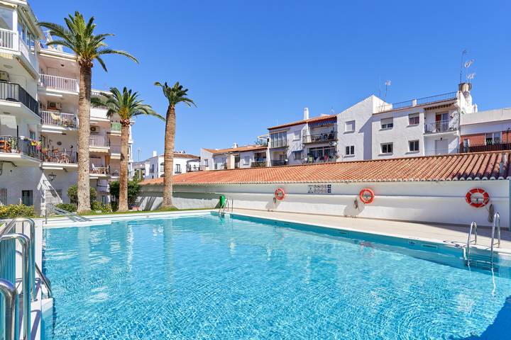 Location de vacances pour 2 personnes, avec jardin et bassin pour enfant à Playa de Burriana