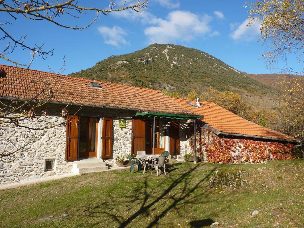 Vakantiehuis voor 4 Personen in Ornolac-Ussat-les-Bains, Ariège
