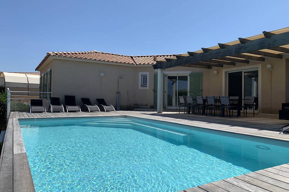 Villa pour 10 Personnes dans Monticello, Région de Calvi