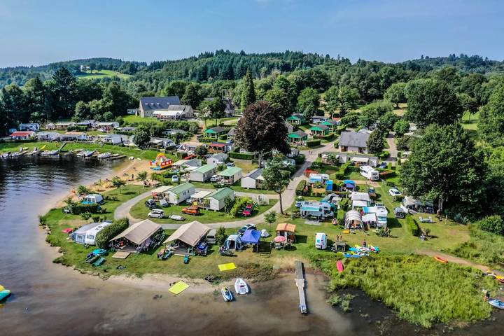 Camping voor 7 personen, met terras in Limousin